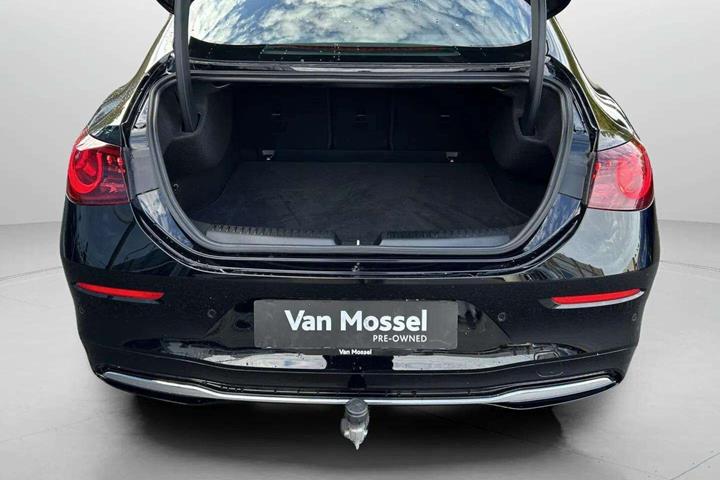 Sort Mercedes CLA250+ fra 2026