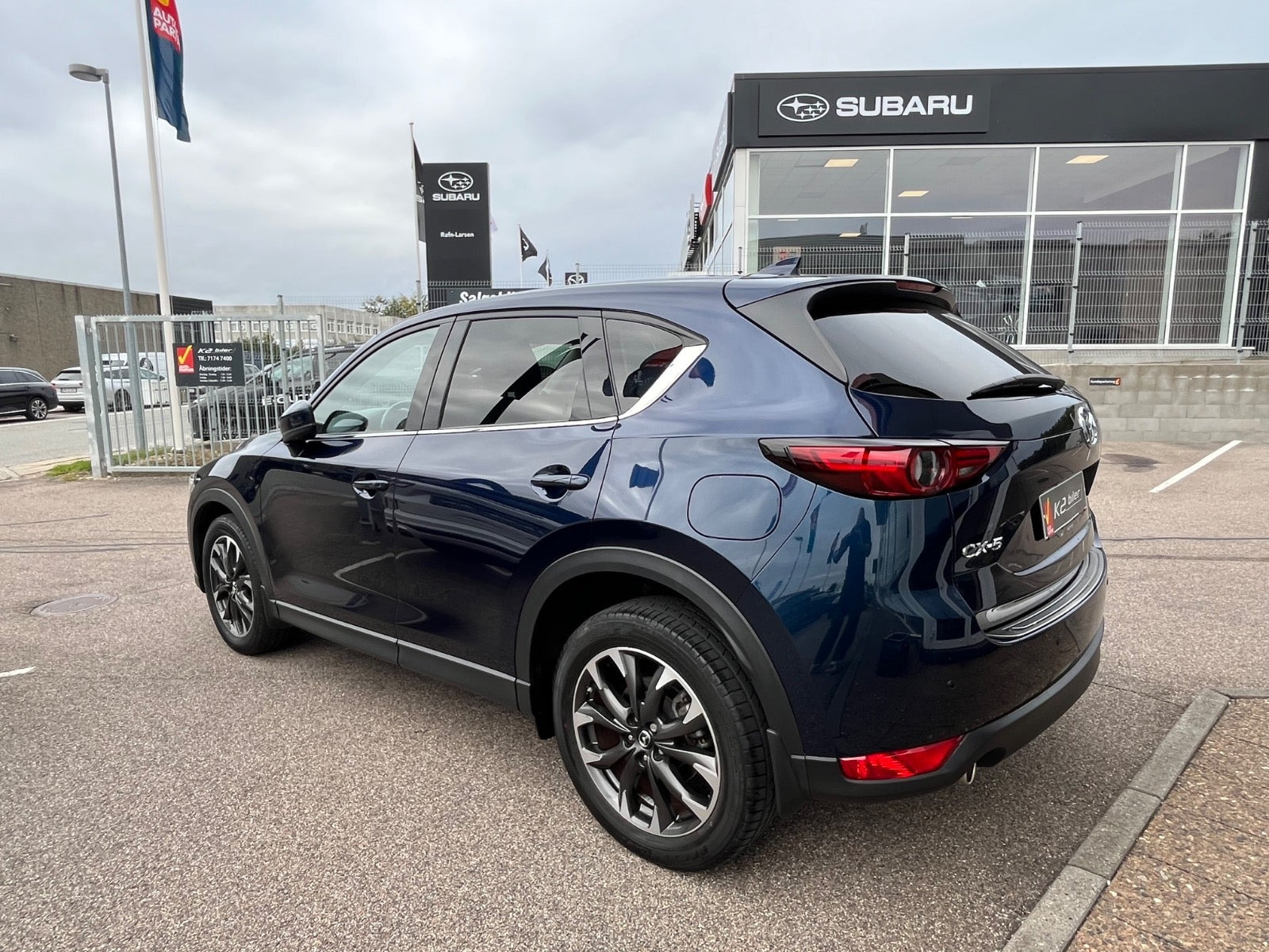 Blå Mazda CX-5 fra 2021