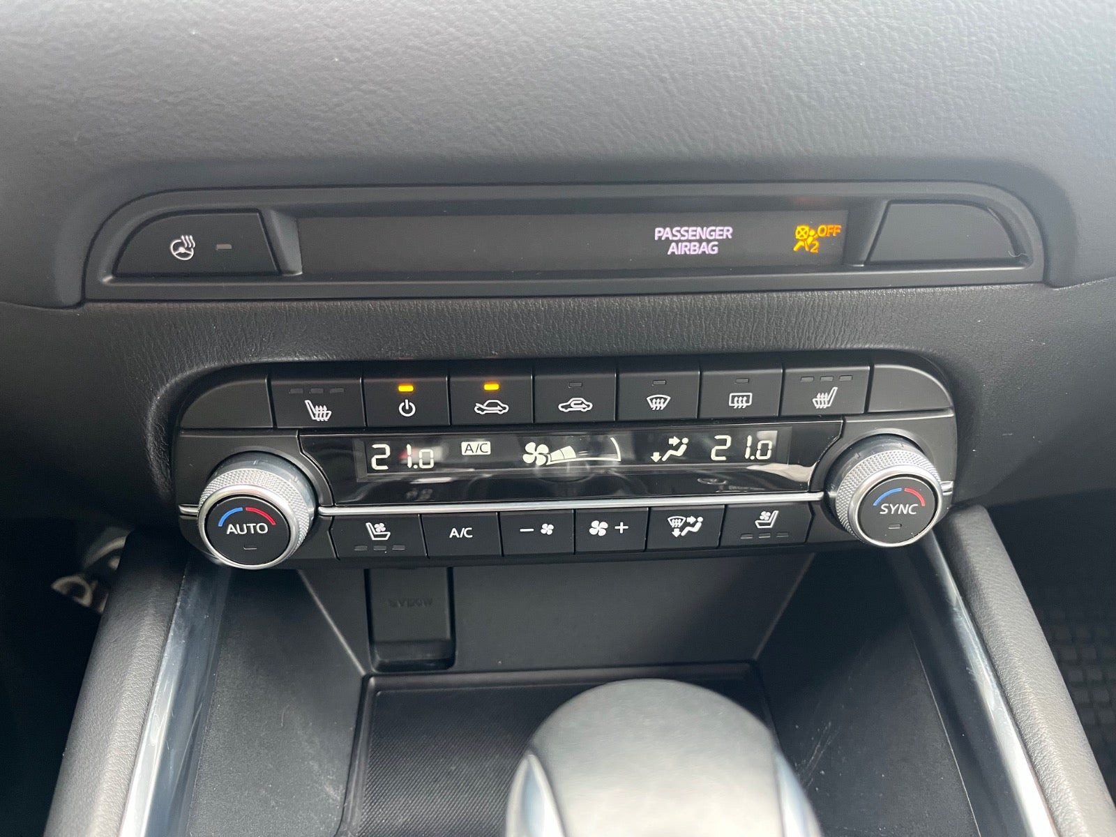 Blå Mazda CX-5 fra 2021