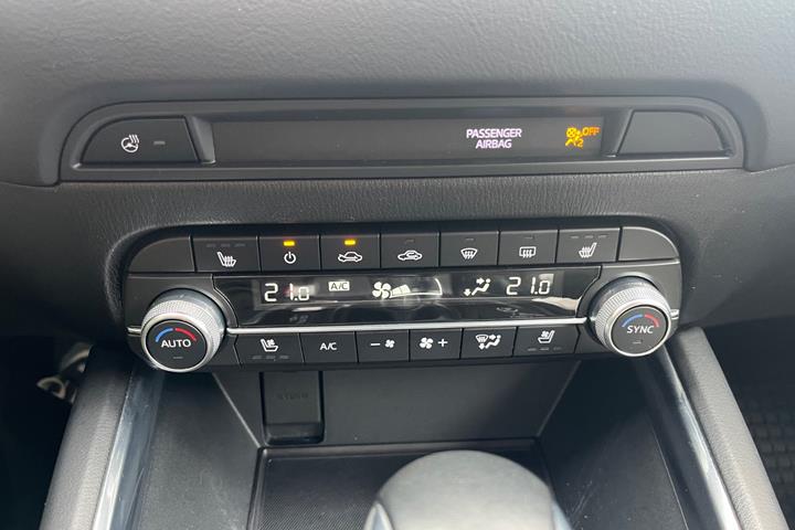 Blå Mazda CX-5 fra 2021
