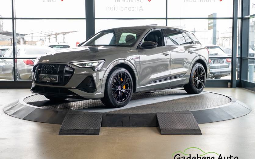 Audi e-tron 55 Black Edition S-line quattro