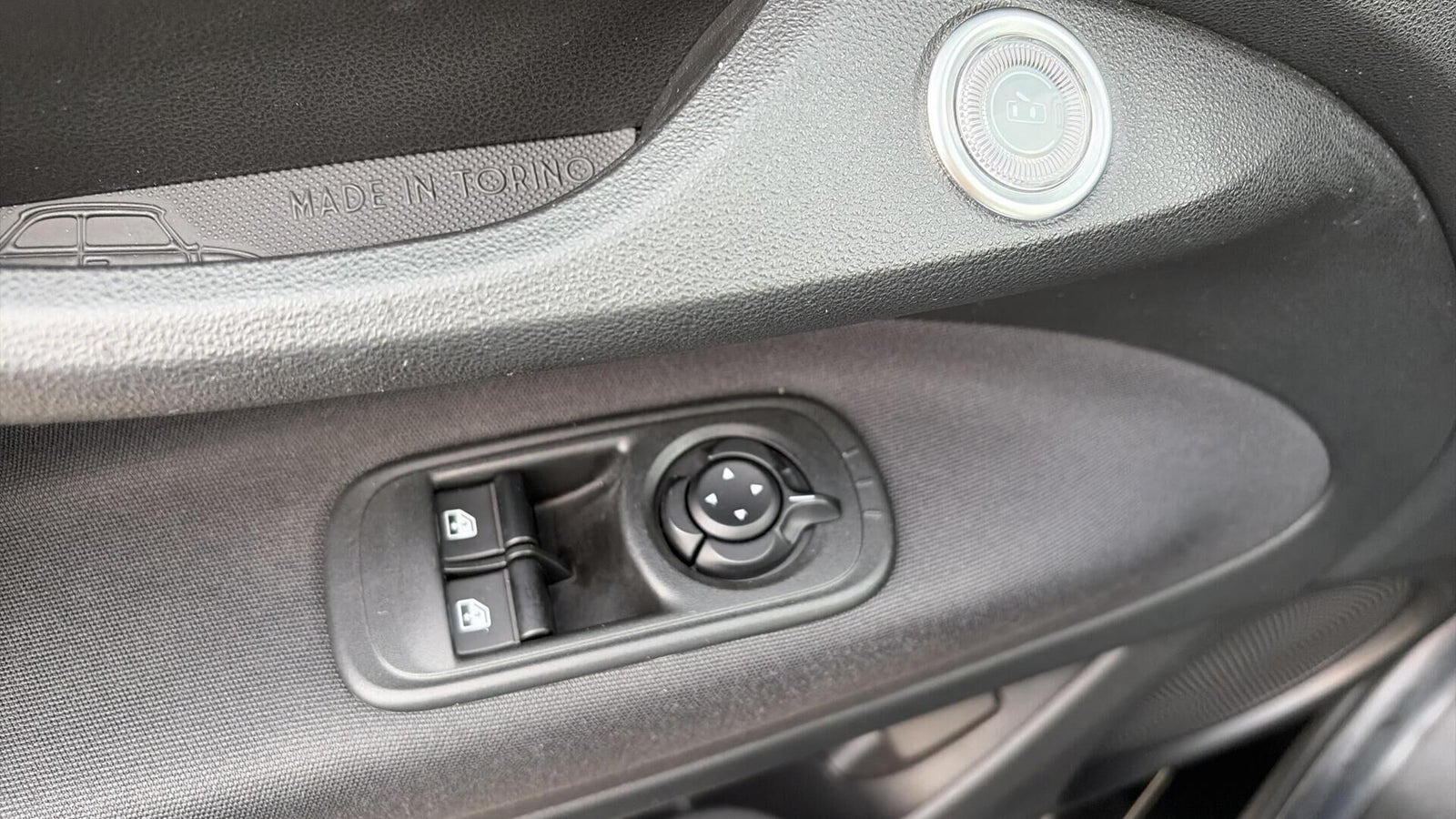 Sort Fiat 500e fra 2023