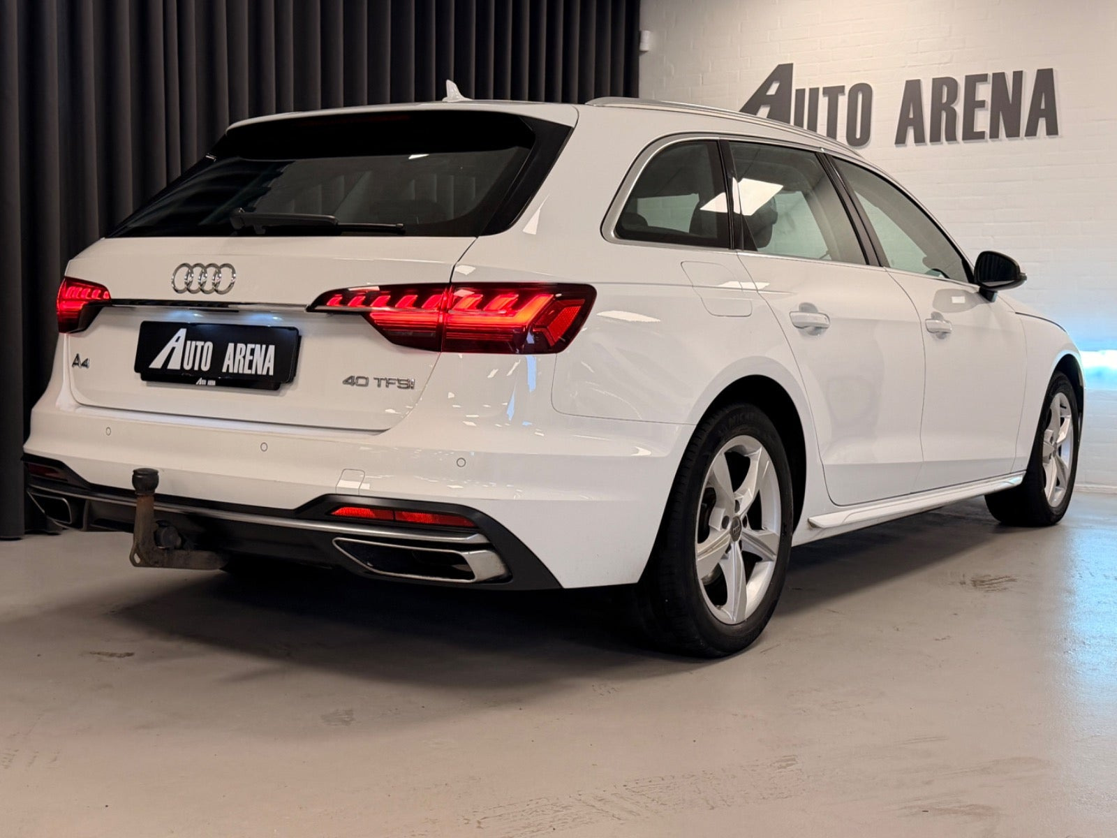 Hvid Audi A4 fra 2020