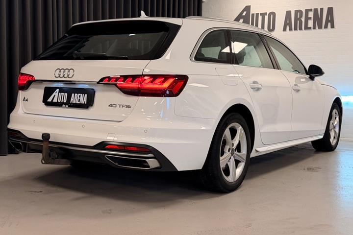 Hvid Audi A4 fra 2020