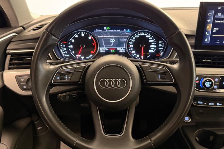 Hvid Audi A4 fra 2020