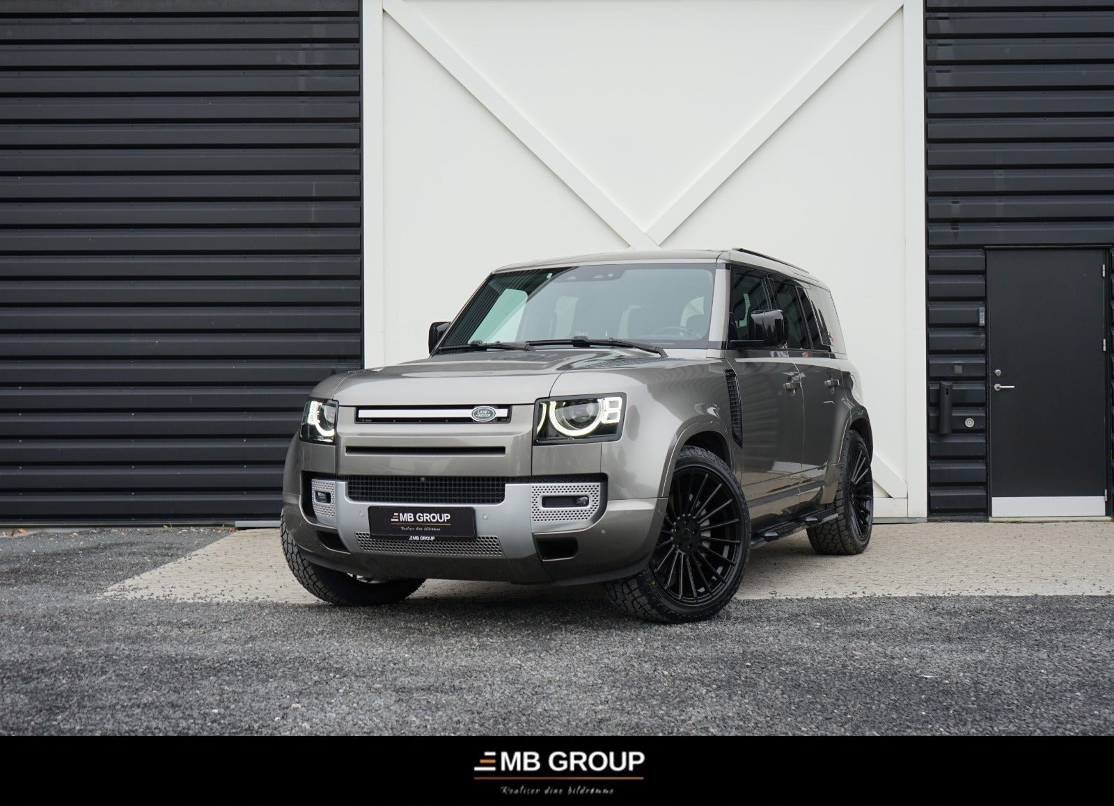 Land Rover Defender 110 2,0 P400e X-Dynamic HSE aut.