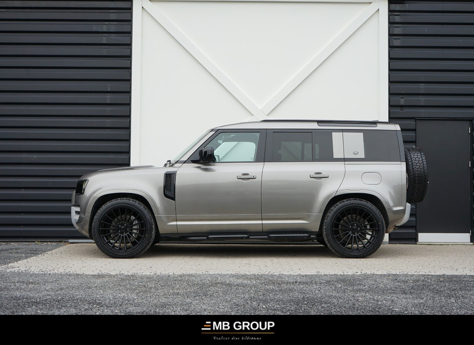 undefined Land Rover Defender 110 fra 2022