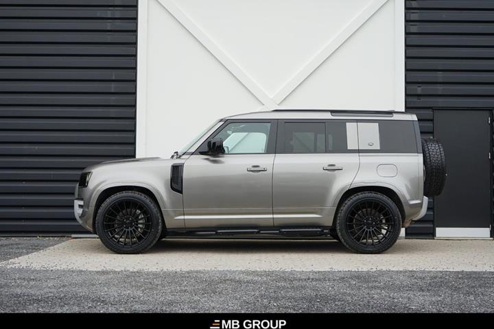 undefined Land Rover Defender 110 fra 2022