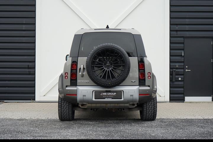 undefined Land Rover Defender 110 fra 2022