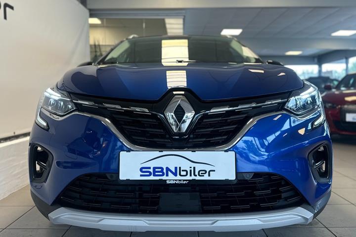 Blå Renault Captur fra 2020
