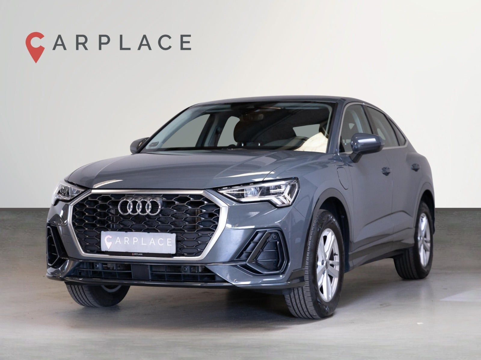 Audi Q3 45 TFSi e Attitude plus Sportback S-tr.
