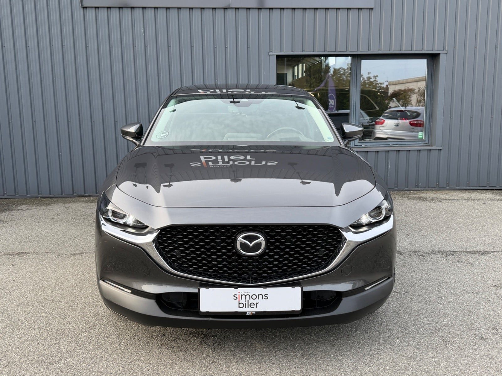 Grå Mazda CX-30 fra 2021