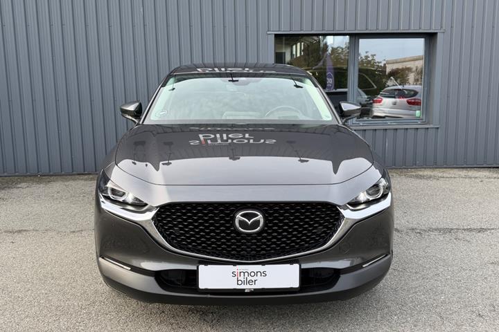 Grå Mazda CX-30 fra 2021