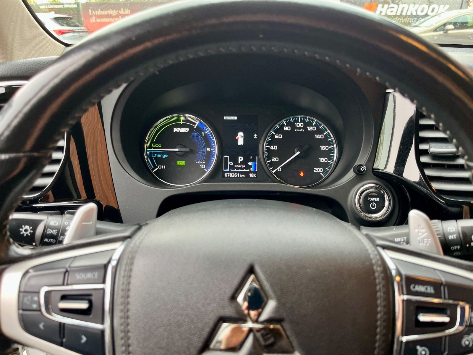 undefined Mitsubishi Outlander fra 2020