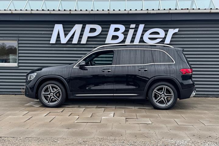 Sort Mercedes GLB200 d fra 2021