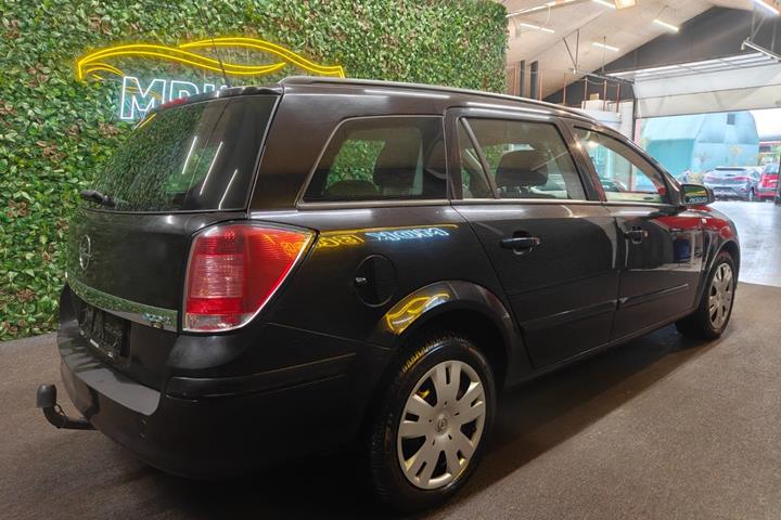 undefined Opel Astra fra 2005