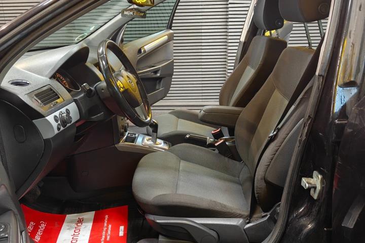 undefined Opel Astra fra 2005