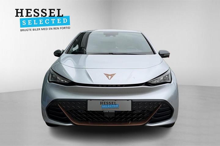 Sølv Cupra Born fra 2023