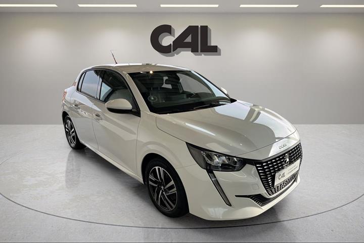 Hvid Peugeot 208 fra 2021