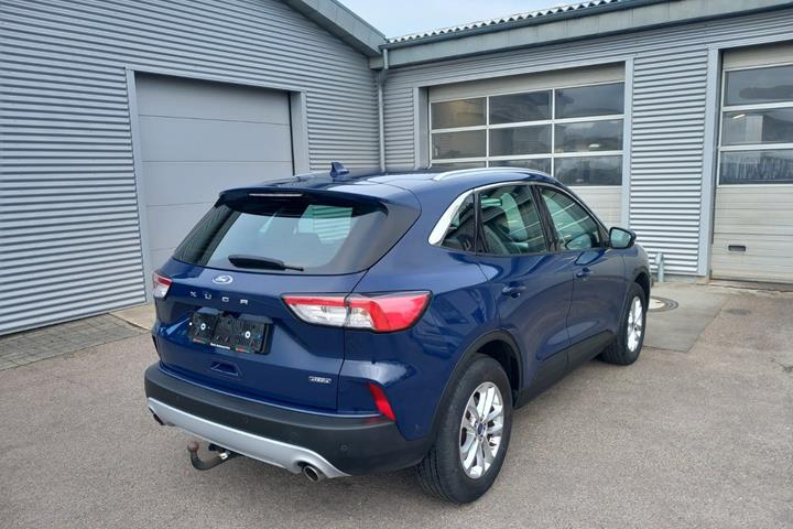 undefined Ford Kuga fra 2022