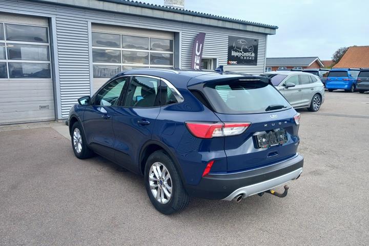 undefined Ford Kuga fra 2022