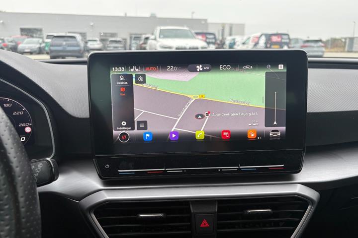 Sølv Seat Leon fra 2022