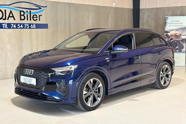 Blå Audi Q4 e-tron fra 2023