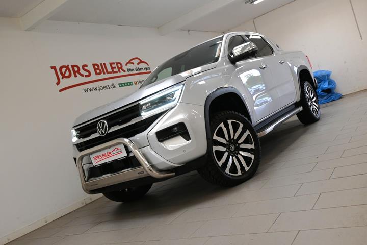 Sølv VW Amarok fra 2023