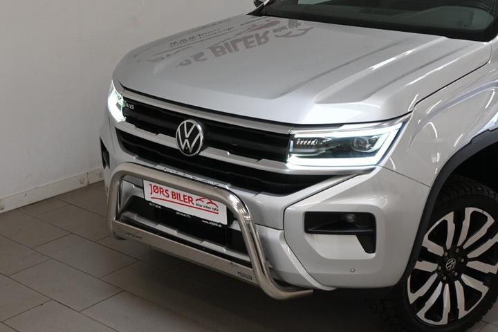 Sølv VW Amarok fra 2023