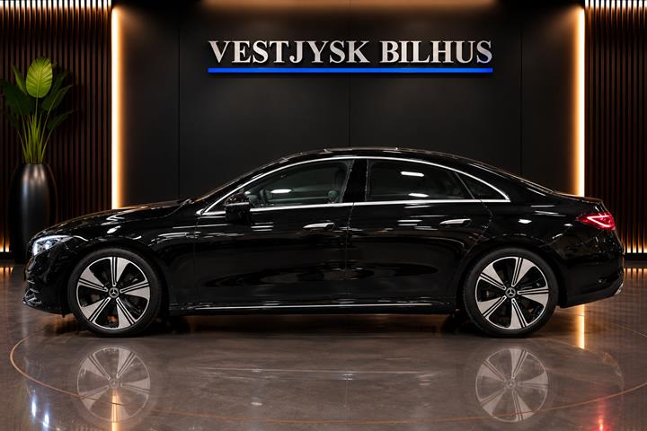 Sort Mercedes CLA250+ fra 2026