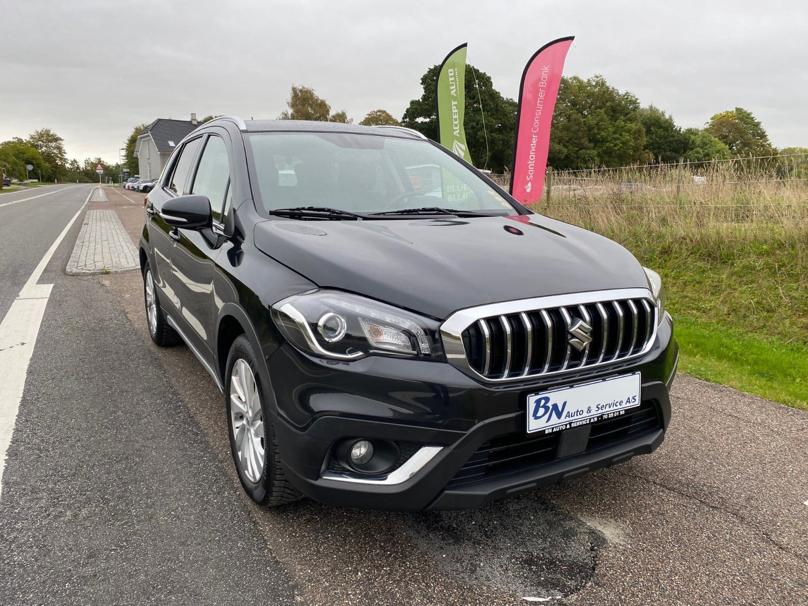 Sort Suzuki S-Cross fra 2016