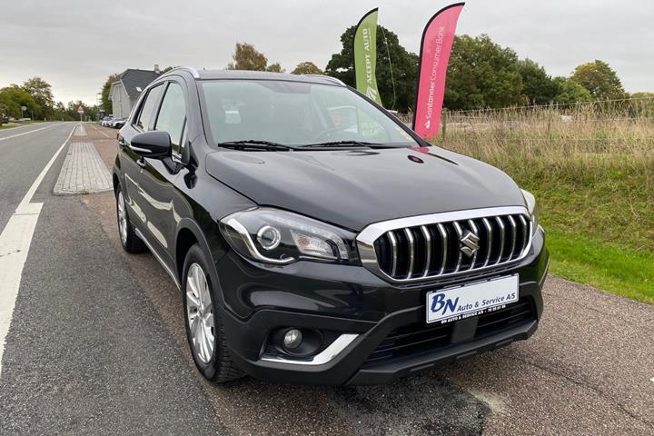 Sort Suzuki S-Cross fra 2016