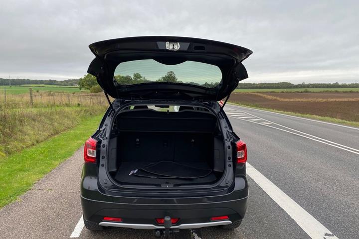 Sort Suzuki S-Cross fra 2016