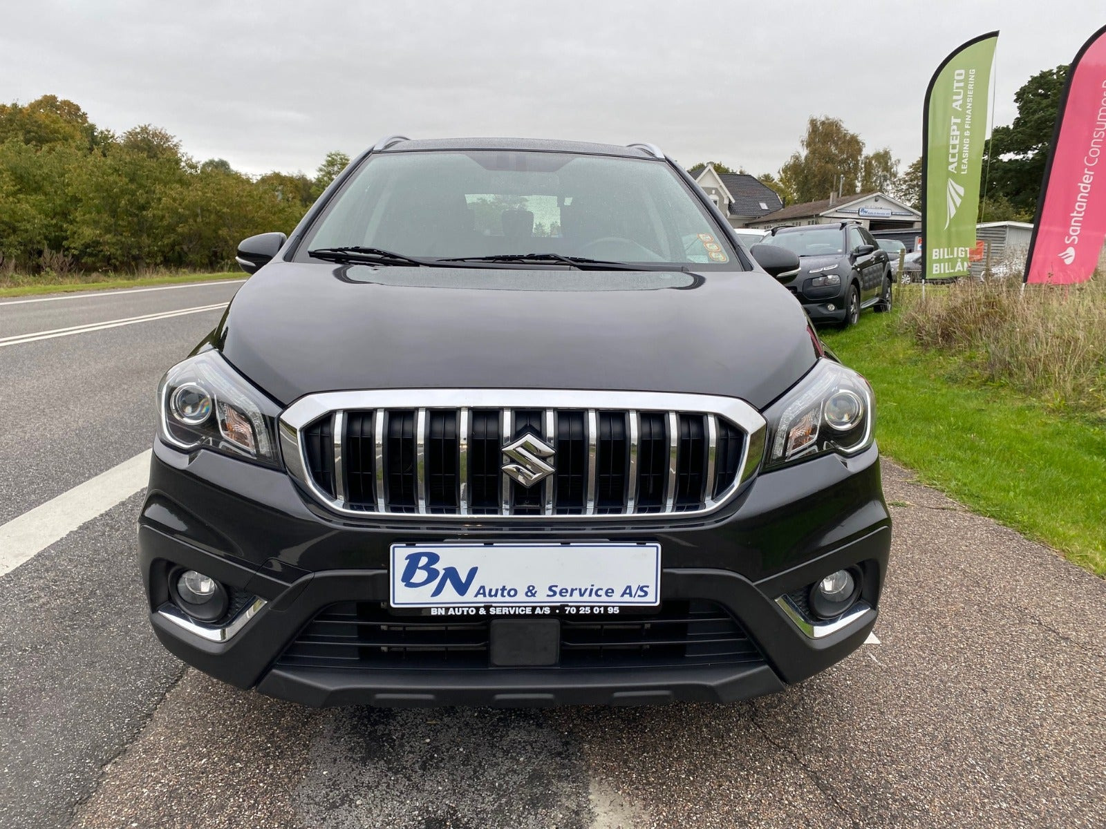 Sort Suzuki S-Cross fra 2016