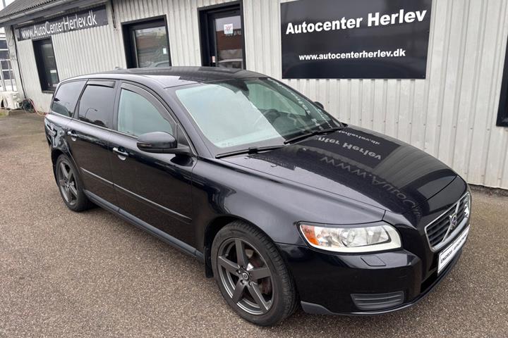 Sort Volvo V50 fra 2007