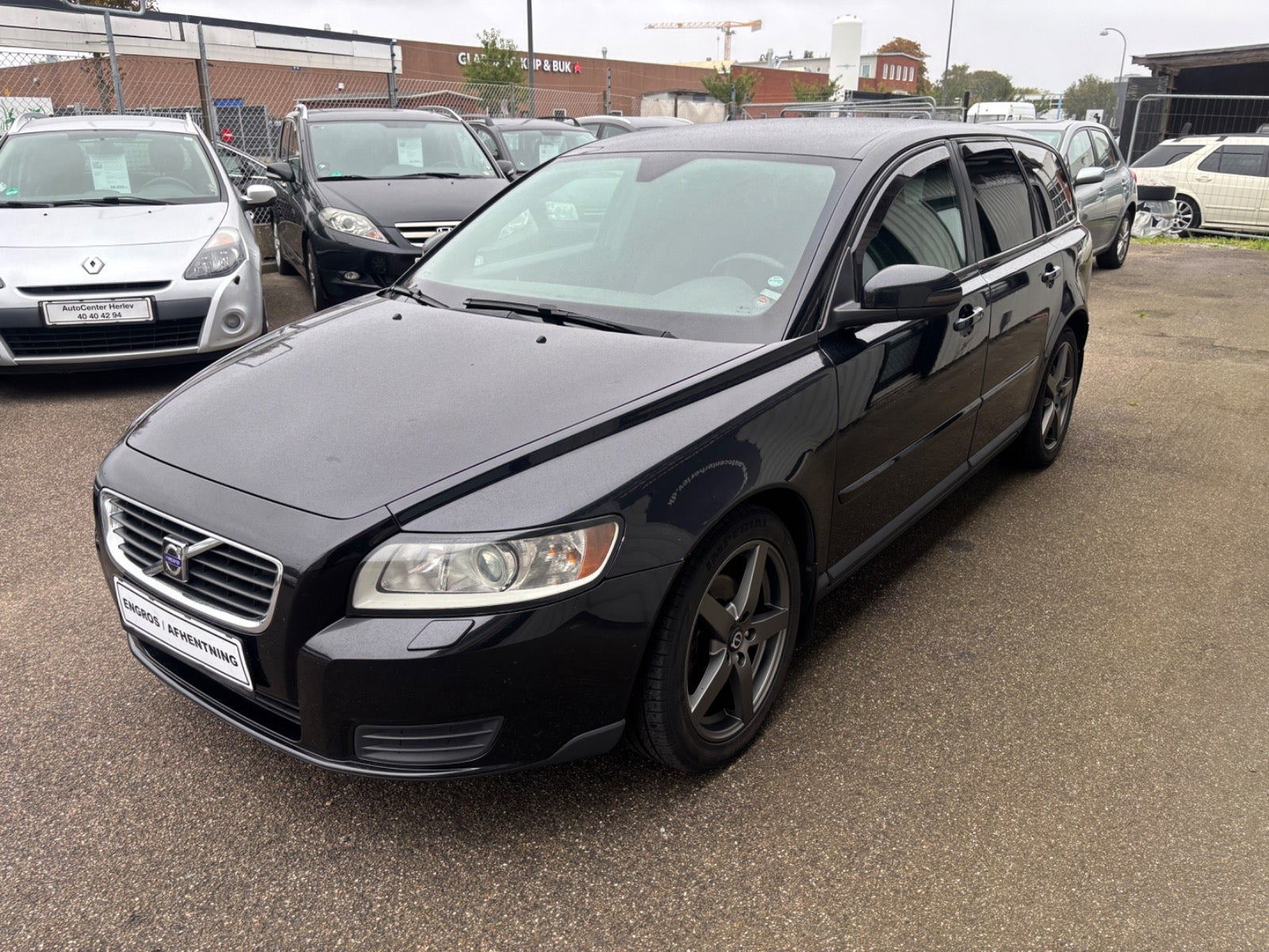 Sort Volvo V50 fra 2007