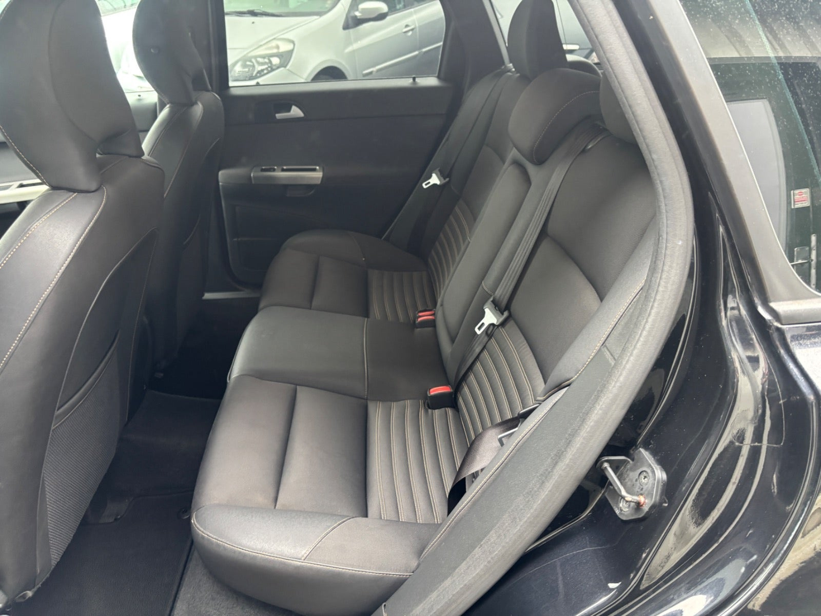 Sort Volvo V50 fra 2007