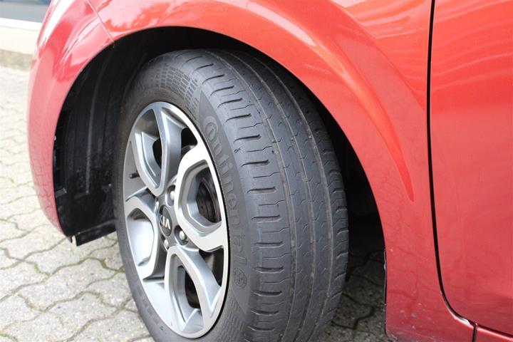 Orange Kia Picanto fra 2020