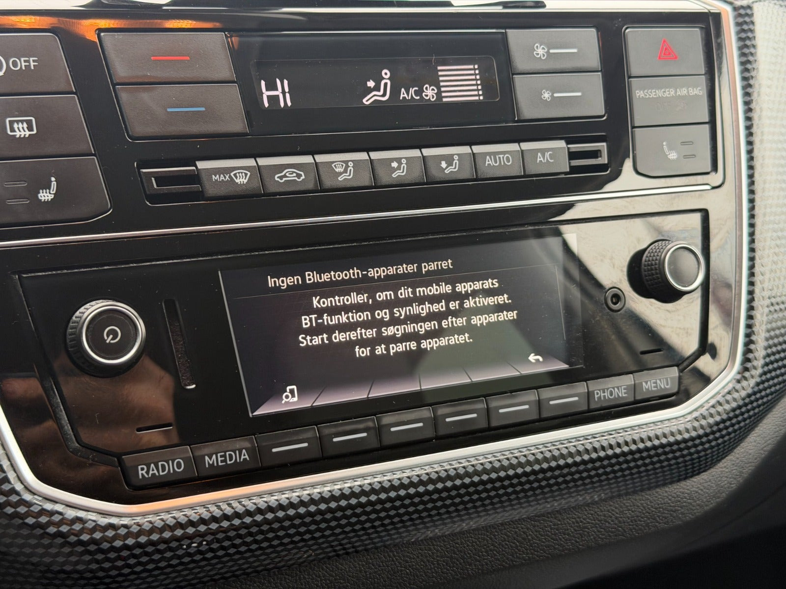 Hvid VW UP! fra 2018