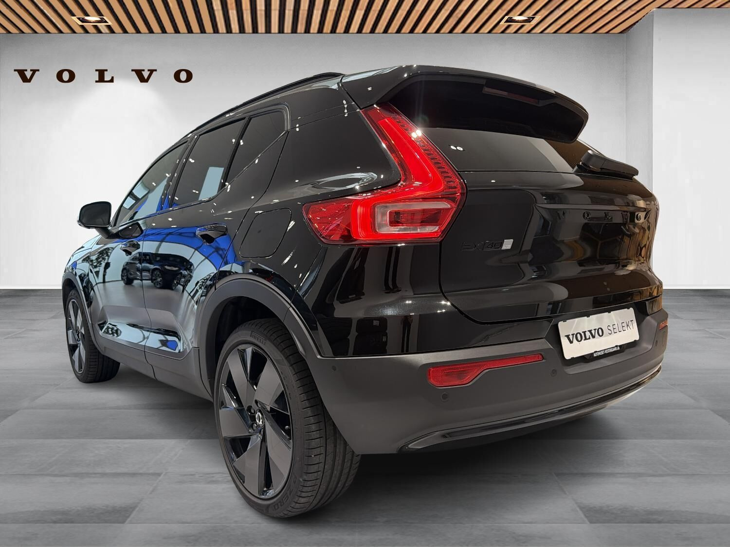 Sort Volvo EX40 fra 2026