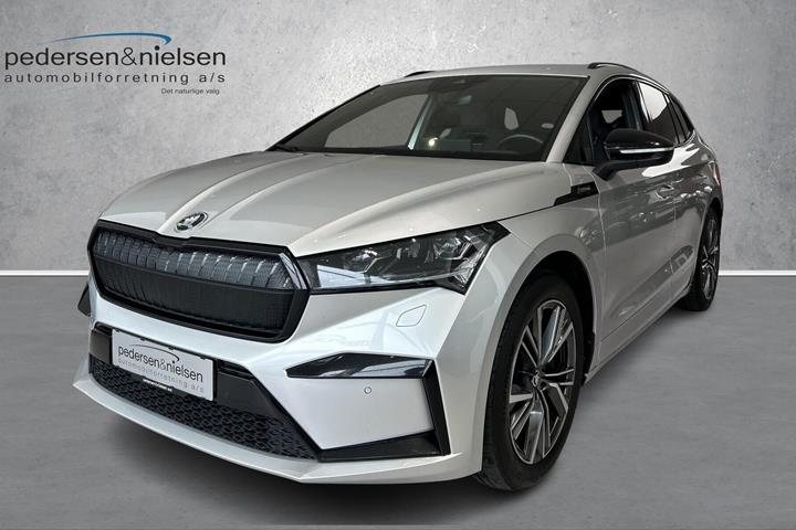 Sølv Skoda Enyaq fra 2023
