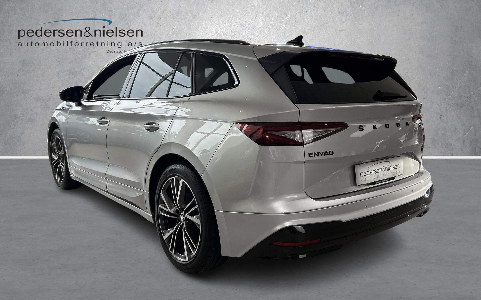 Sølv Skoda Enyaq fra 2023