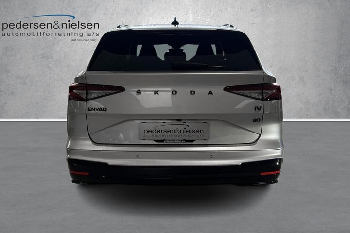Sølv Skoda Enyaq fra 2023