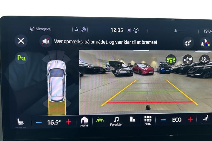 Sølv Skoda Enyaq fra 2023