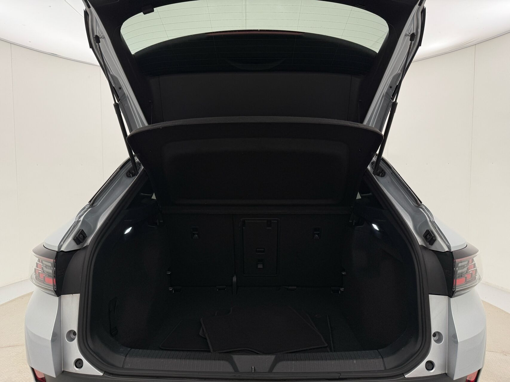 Sølv VW ID.4 fra 2021