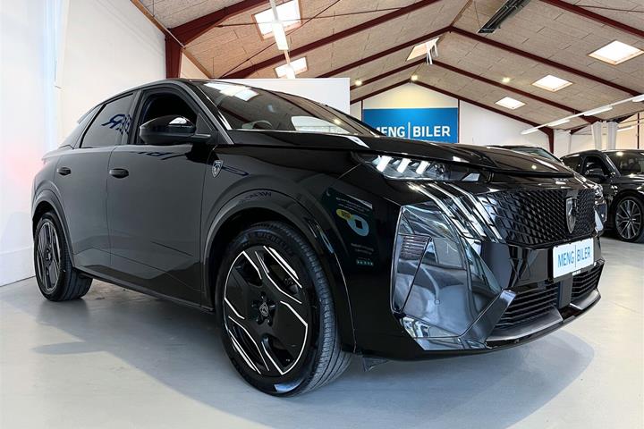Sort Peugeot e-3008 fra 2024