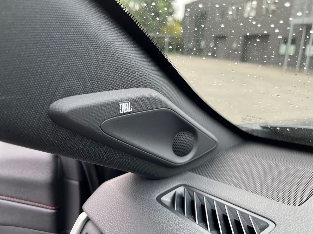 Grå Toyota RAV4 Plug-in fra 2021