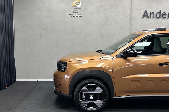 Bronze Fiat Grande Panda fra 2025