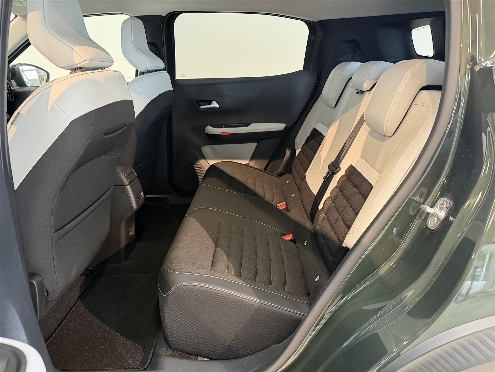 Grøn Citroën e-C3 Aircross fra 2025