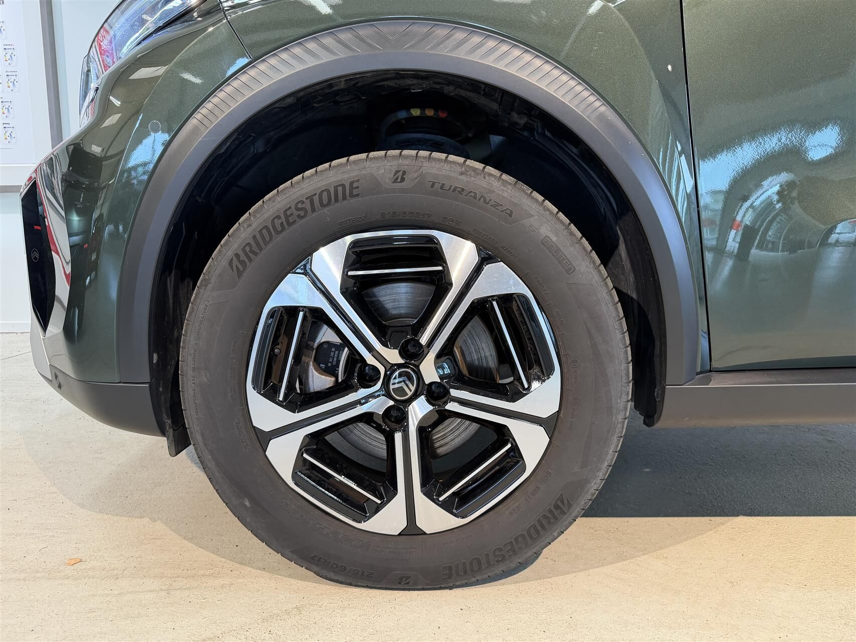Grøn Citroën e-C3 Aircross fra 2025